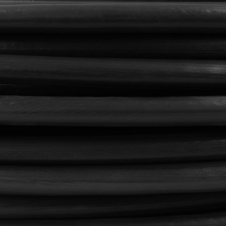Lina stalowa ocynkowana w PCV 2/4mm czarna