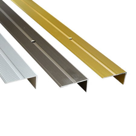 Profil Schodowy Aluminiowy Ryflowany Kątownik SZAMPAN 40x20 Wkręcany Na Śruby