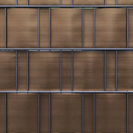 Taśma Ogrodzeniowa Panelowa Osłona Paneli Przesłona na Płot Balkon Panel Ogrodzenie 450g/m2 19cm 35m 19x35m BRĄZOWA + 20 KLIPSÓW GRATIS!